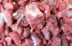 Pedazos de carne como fuente de proteína