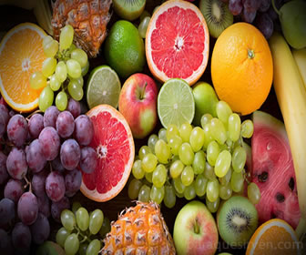 Los carbohidratos se pueden obtener de las frutas.